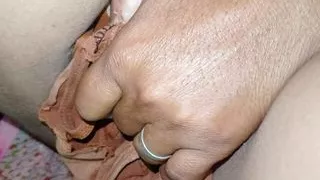 Dhire se daliye, virgin hu' - Desi high school girl 18+ talking dirty in hindi and losing her anal virginity