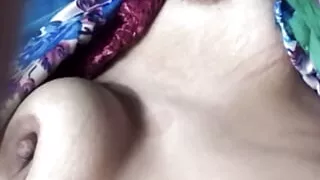 Bhabhi live boobs breastfeeding hindi sex hot porn Indian videos