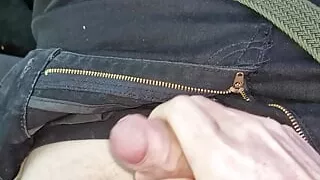 I Was Kicked Out by a Taxi Driver, Shock! I Jerked off the Taxi Driver in the Back of the Car While He Was Driving Me to Work