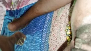 Amritadesi bhabhi ne squirt se devar ko nehla diya chudai ke waqt Hindi HD video sex