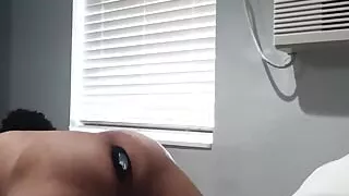 Anal thrusting butt plug