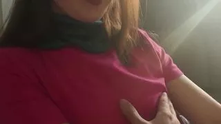 Secretary fucks in the ass with barefoot for the first time to raise her salary