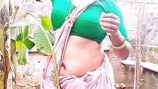 Village Forming Maid Secretly Fuckung Land Owner with Telugu Dirty Talk