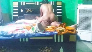 Hot khushi bhabhi ne mujhe leta ke sucka aur chudai kiya