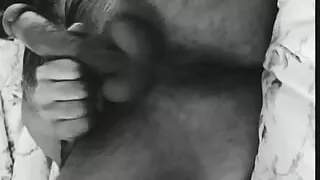 I make myself cum alone !