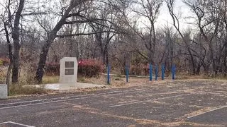 A random athlete finished off his whole face and poured a mouthful of cum into a femboy!