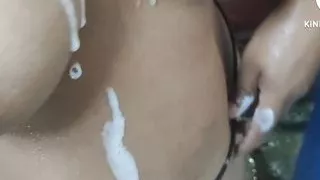 Indian bhabhi ki nanga nahana rahi aur