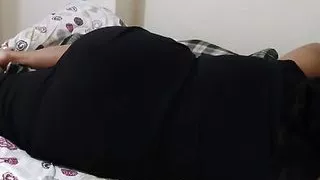 Depali Aunty Go To Saudi Arabia For Tour & Bed Share With Stepson When Husband Go To Outdoor!