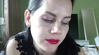 Anna Shows Her Oral Sucking Skills