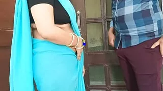 pados wali bhabhi ki chudai kiraya lene ke bahane