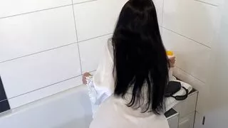 Stepmom Caught Stepson Jerking off in Her Bathroom