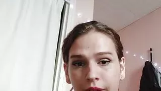 fat ass trans-girl Melody Fingers, dildos and gapes her hungry hole