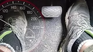 Downhill Rush - Intense Pedal Pumping and Brake Failure Action!