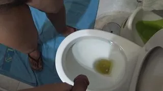 perverted voyeur stepmom and stepson pissing together