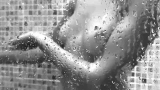 Exhibitionist in the shower - Italian girlfriend in shower