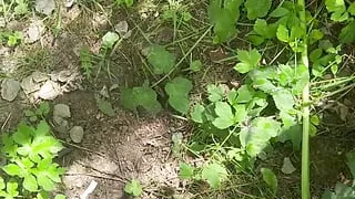 Another married guy on the woods looking for dick