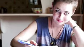 Olive Glass, talks Fetishes and Cums with her Hitachi