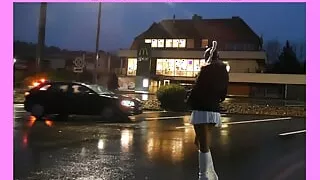 TV Nutte Monique - out on the street again, showing myself in public