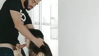 Mafelago warms up his stepbrother, puts his hard cock and sits on it - Porno en Español