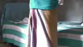 Indian Cheating Sex with Husband in Farm Pump House