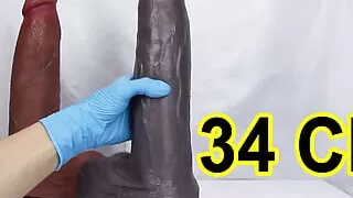 Giant realistic dildo 34 centimeters!!
