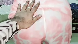 Tamil Desi Hot Friend Wife Cum swallowing deep throat and hard fucking