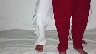 Aunty say doggy style main dard hota hy