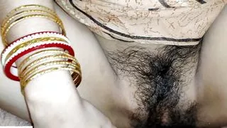 Neighbour Gifted Anklets and Fucked Neighbour Bhabhi Hardcore