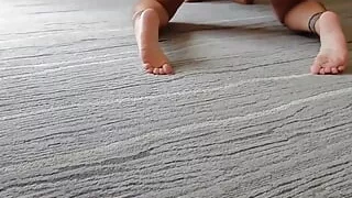 Danaxmuscles Gets Very Slutty on a Video Call and Gets Fucked by the Hotel Waiter