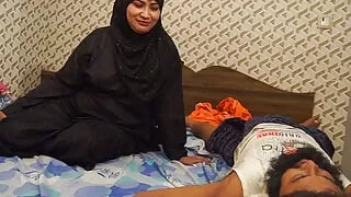 Naughty Susur ne Bahu ko acche se choda! Indian Taboo Family Sex