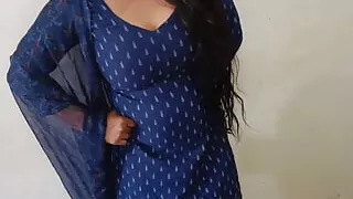 Desi lover likes to take my cock in her holes and enjoys getting fucked with my lovley dick,