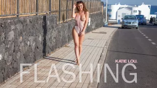 Flashing - RealBikiniGirls