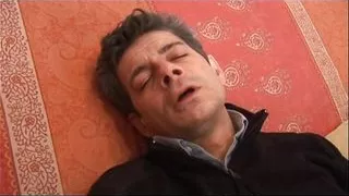 Giovani Troiette in Cerca di Cazzo Maturo - Episode 3