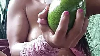 Sexy Bunny tutifrutyLoves  Avocato Carrota play very wet squirt cum daddlovee