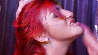 Lexi Ward a horny woman gets her pussy penetrated