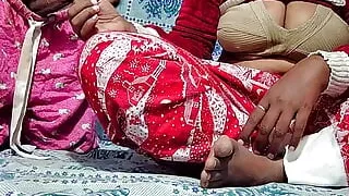 Indian mom and dad sex xnxx in the jungle