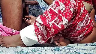 Indian dasi bahabi and Dewar sex xnxx in the room