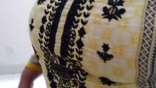 Office Boss Fuck A Arabian Muslim Maid When She Was Clean Office Room!