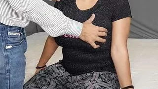 Riya went to Doctor and she got her pussy checkup