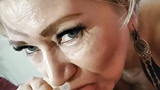 Wet pussy of my mature slut wife, my dick in her cunt and in her mouth... ))