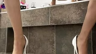 Clemence Dior presents: Masturbation in slow motion!