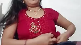 Indian roommate me hard in missionary then pull my hair while