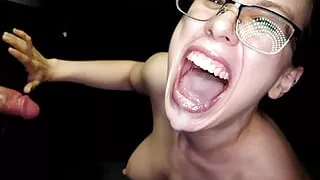 Brunette Pleasures Herself With Vibrator After Blowjobs