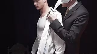 MasonicBoys Twink Cole Blue sacrifices hole for insemination