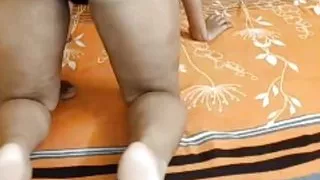 Bhabhi ready to take dick in doggy style