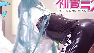Leggings with Vibrator, Hatsune Miku Race queen cosplayer, hentai japanese shemale cosplay 12