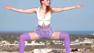 Relaxing Yoga Beat with Abs Stretch and Gymnastic Bridge