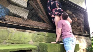 Auf Verlassenen Bauernhofen Kann Man Gut Sex Haben