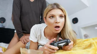 Gina Gerson & Thomas Stone in Gamer chick Focus - ExxxtraSmall