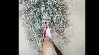 Desi bhabhi hair and hard fingering